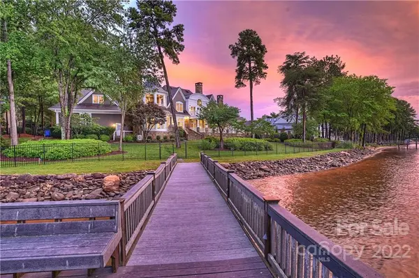 156 Union Chapel DR, Mooresville, NC 28117