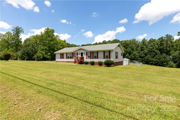 712 Hall Spencer RD, Catawba, SC 29704