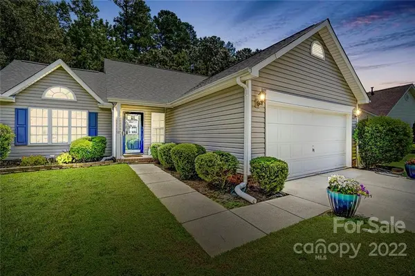 6828 Brancusi CT, Charlotte, NC 28215