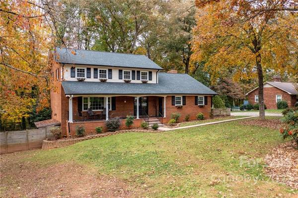 611 5th AVE NE, Conover, NC 28613