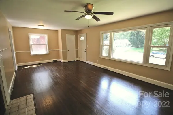 2237 Markham CT, Charlotte, NC 28205