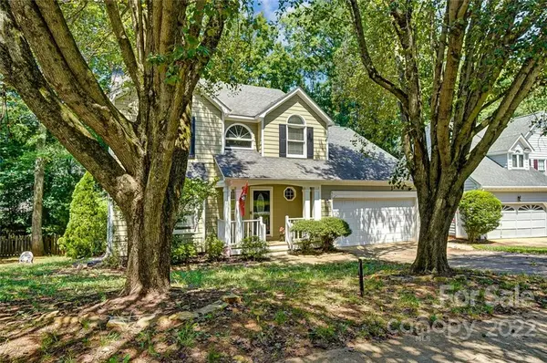 9700 Harris Glen DR, Charlotte, NC 28269