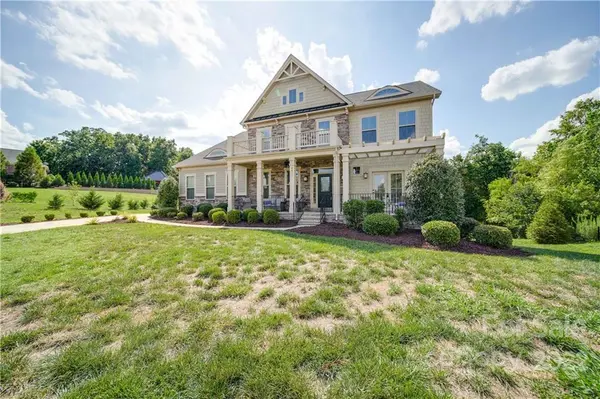 8411 Penton PL, Harrisburg, NC 28075