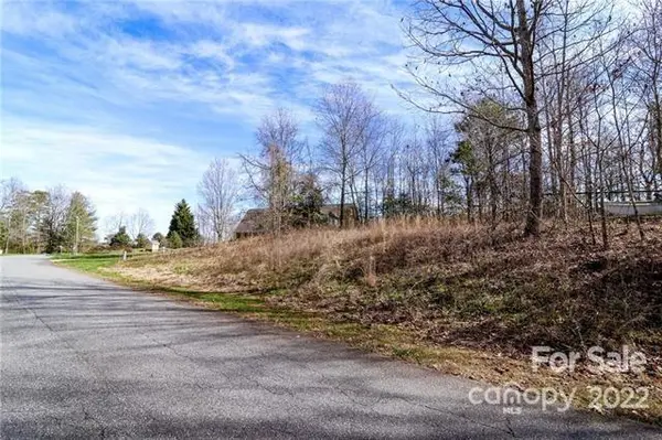 6258 Ruffin LN, Conover, NC 28613