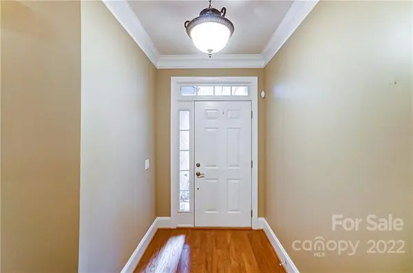 615 Crosswater LN, Fort Mill, SC 29708