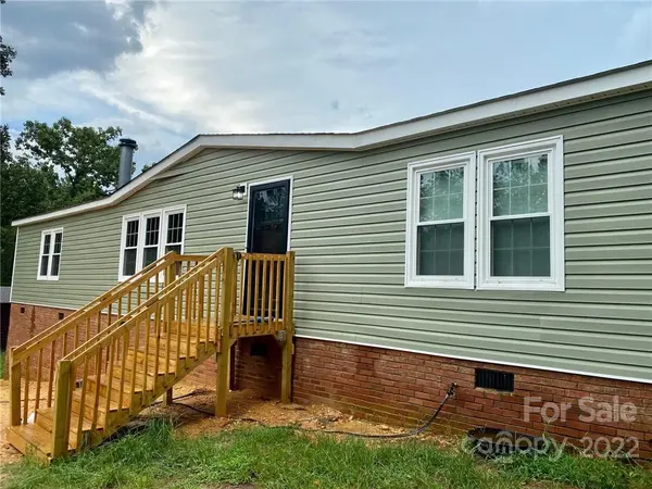 540 Bridle Path RD, Camden, SC 29020