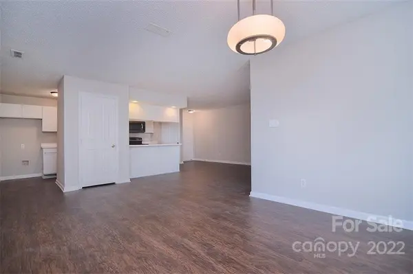 7360 Rose Terrace CT, Charlotte, NC 28215