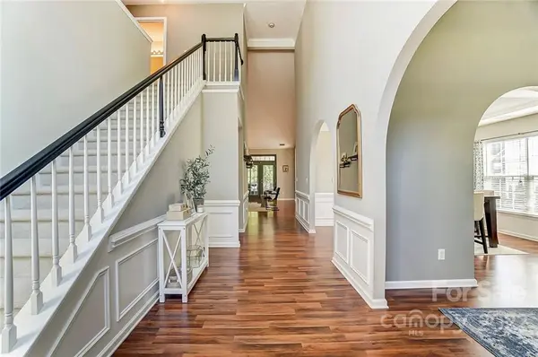 2953 Hidden CT, Charlotte, NC 28214