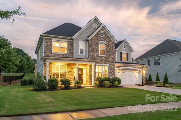 105 HERON COVE LOOP, Mooresville, NC 28117
