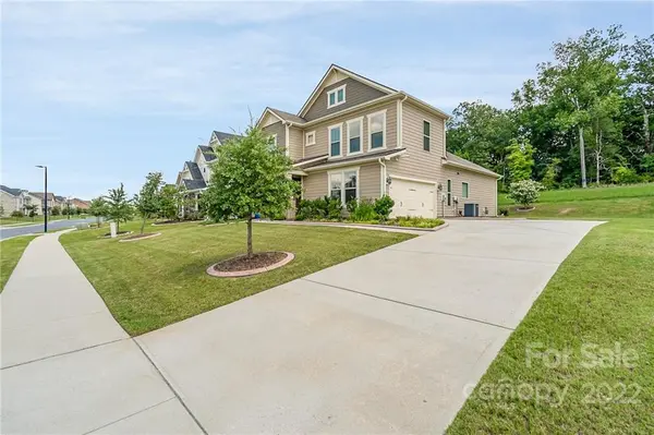 8326 Breton WAY, Harrisburg, NC 28075