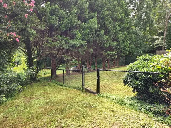 4971 Ponderosa RD, Morganton, NC 28655