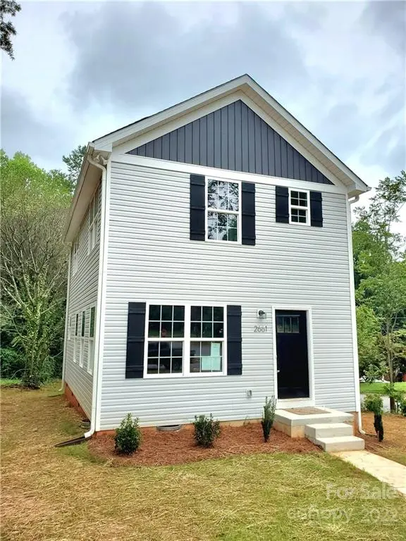 2661 N Ashe AVE, Newton, NC 28658