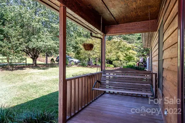 4920 Surfwood DR #65, Sherrills Ford, NC 28673