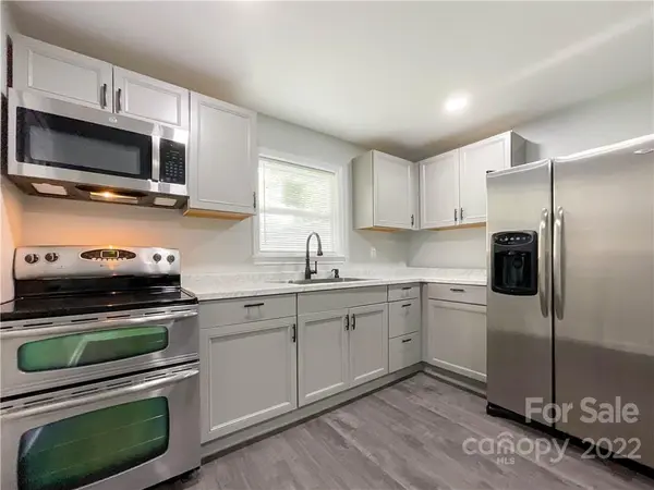 3825 Lake RD, Charlotte, NC 28269