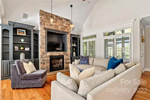 1658 Verdict Ridge DR, Denver, NC 28037