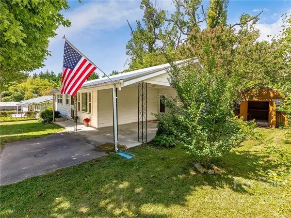 11 Rosscraggon DR #14, Asheville, NC 28803
