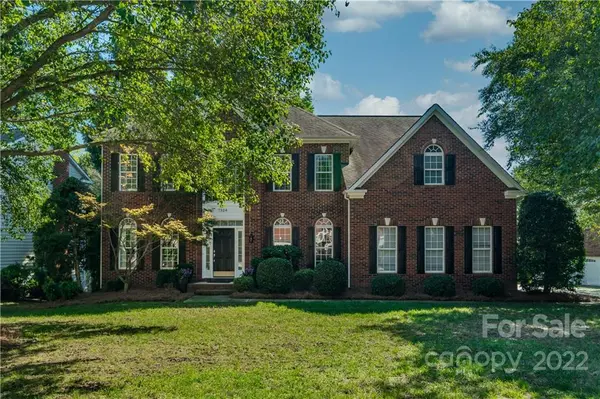 7324 Harrisonwoods PL, Charlotte, NC 28270