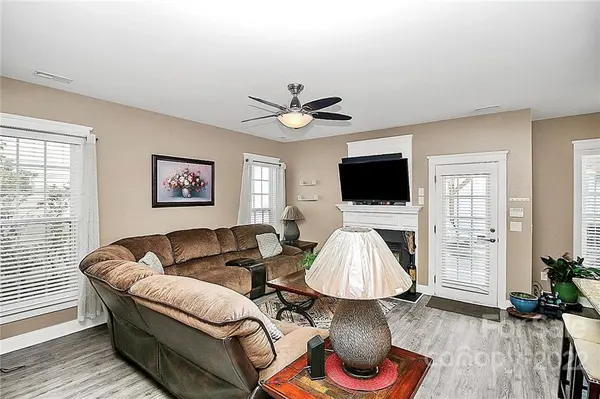 8021 Baylis DR, Huntersville, NC 28078