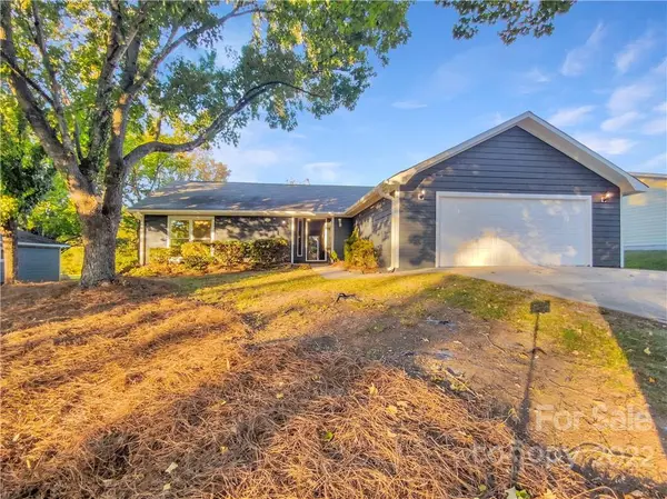 11041 Vista Haven DR, Charlotte, NC 28226