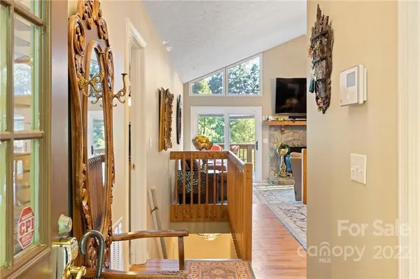 198 Noland Downs RD, Waynesville, NC 28785