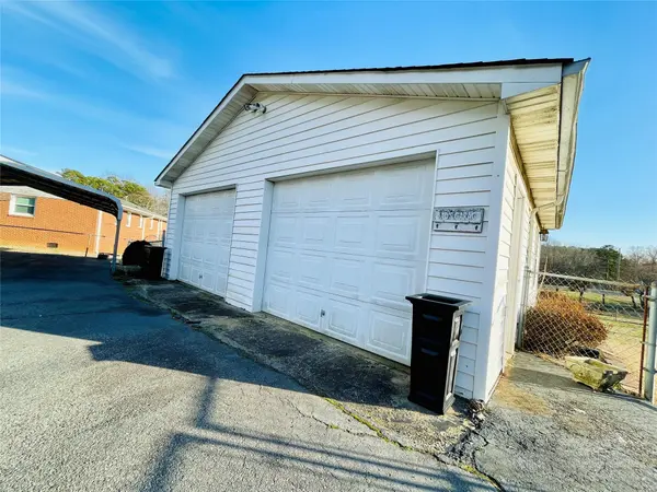 425 Brentwood CIR, Kannapolis, NC 28081