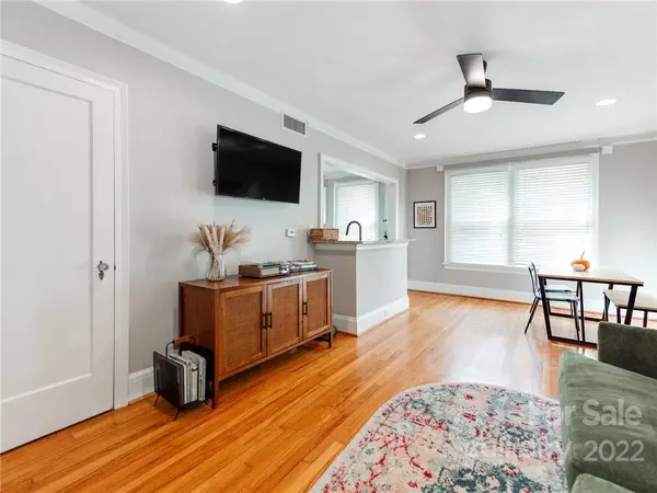 712 Louise AVE #102, Charlotte, NC 28204