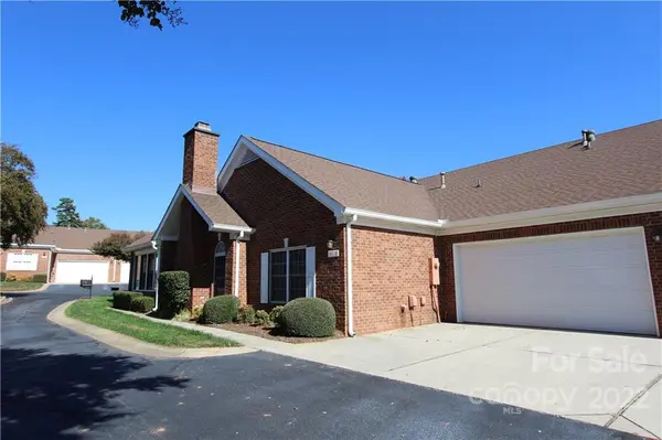 8415 Windsor Ridge DR, Charlotte, NC 28277
