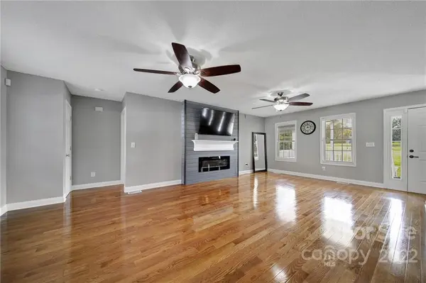 7640 Charlotte HWY, York, SC 29745