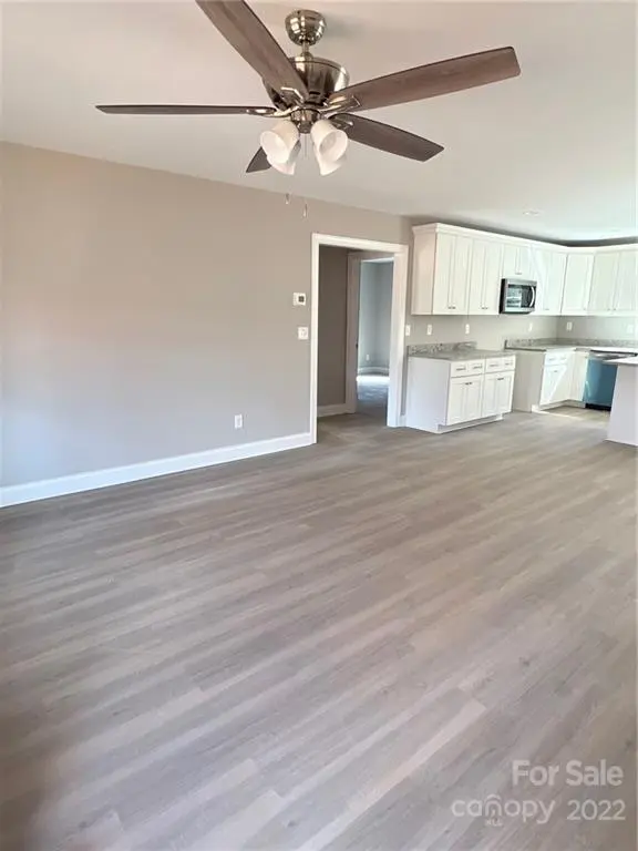 1721 Greenbrooke RD, Hudson, NC 28638