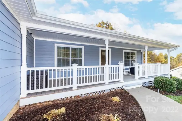 33 Woodhaven RD, Mars Hill, NC 28754