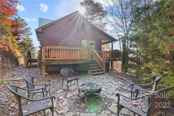 85 Cloud Ten RD, Bryson City, NC 28713