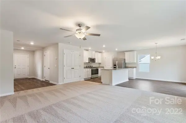 147 Tanner LOOP, Troutman, NC 28166
