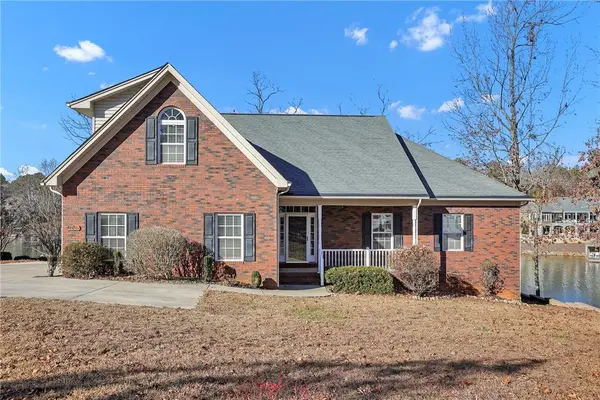 108 Timber Lake CT, Mount Gilead, NC 27306