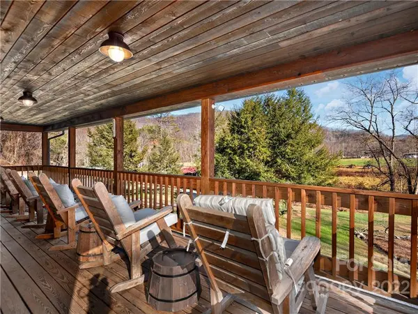 150 Ponderosa DR, Canton, NC 28716