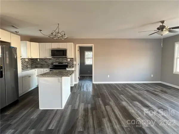 252 Isenhour Park RD, Taylorsville, NC 28681