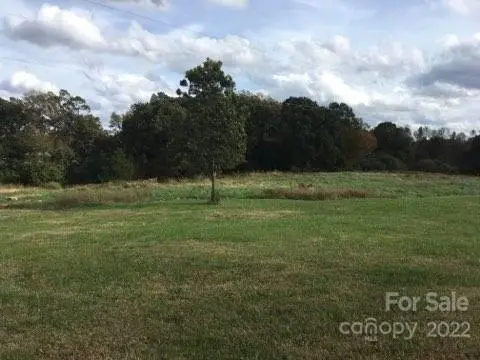 440 Weaver Dairy RD, Bessemer City, NC 28016