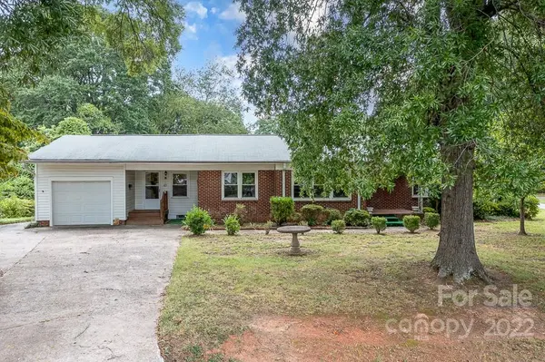 510 Hawthorne LN #9, Gastonia, NC 28054