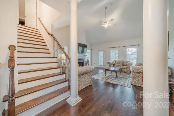 4004 Camden Oaks LN, Monroe, NC 28110