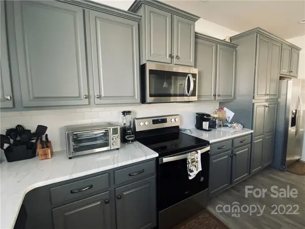 6323 Ashrock PL, Concord, NC 28025