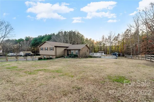 1183 Gaywood DR, Concord, NC 28025