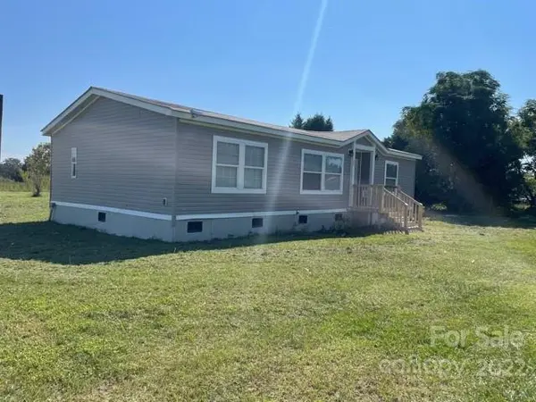 125 Cream Puff CIR, Elloree, SC 29047