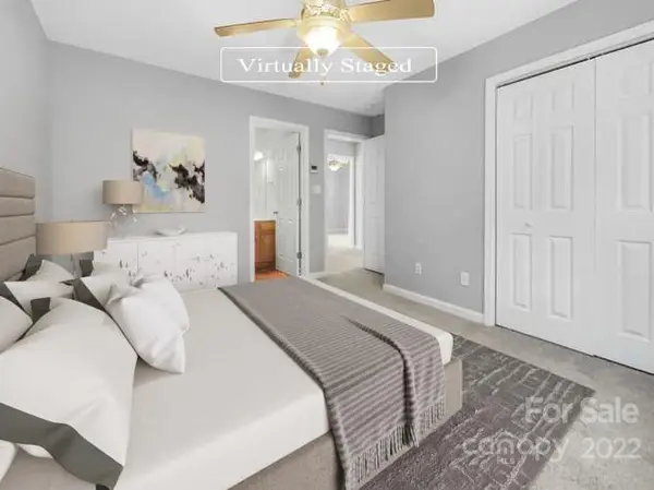 51 Compass Park DR, Weaverville, NC 28787