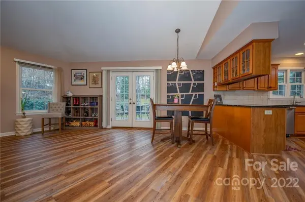 338 Case ST, Columbus, NC 28722
