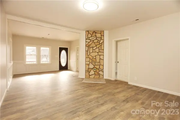 102 W Raleigh ST, Stanfield, NC 28163