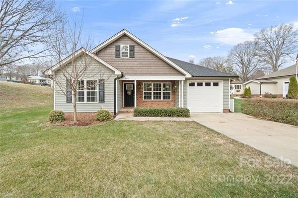 406 Walnut ST, China Grove, NC 28023