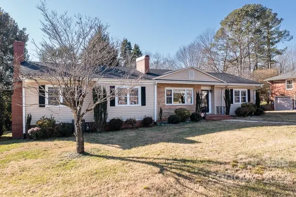 1301 Forestdale DR, Salisbury, NC 28144