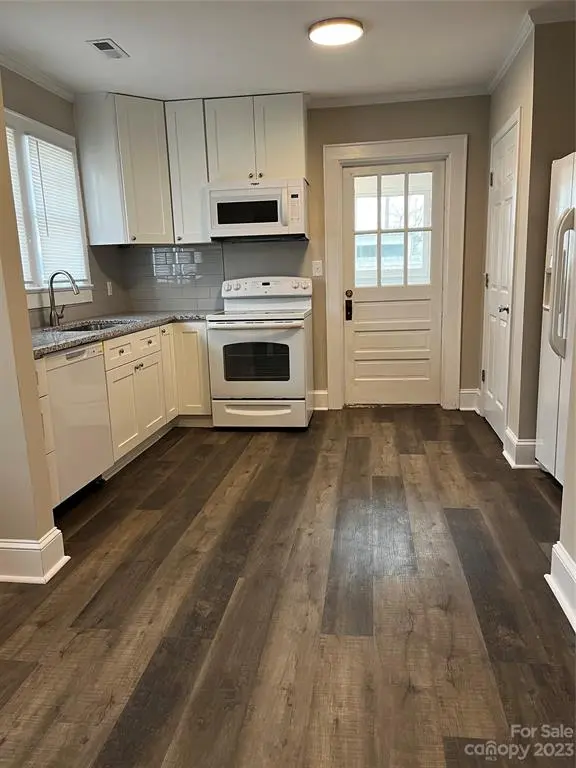1001 Lee AVE, Kannapolis, NC 28081