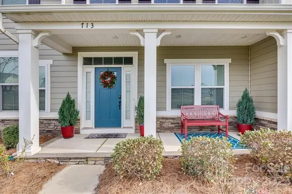 713 Brookmeade DR, Waxhaw, NC 28173