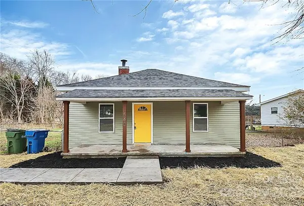 640 Noles DR, Mount Holly, NC 28120
