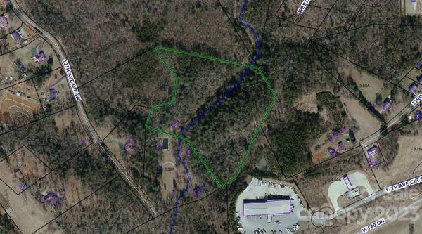 3901 10th Avenue DR SW, Hickory, NC 28602